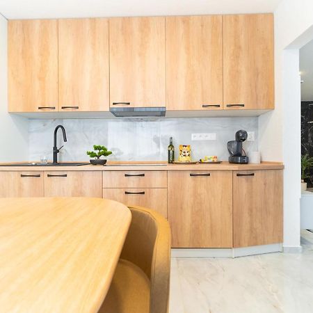 Apartman Discreet Kysucke Nove Mesto Exterior foto
